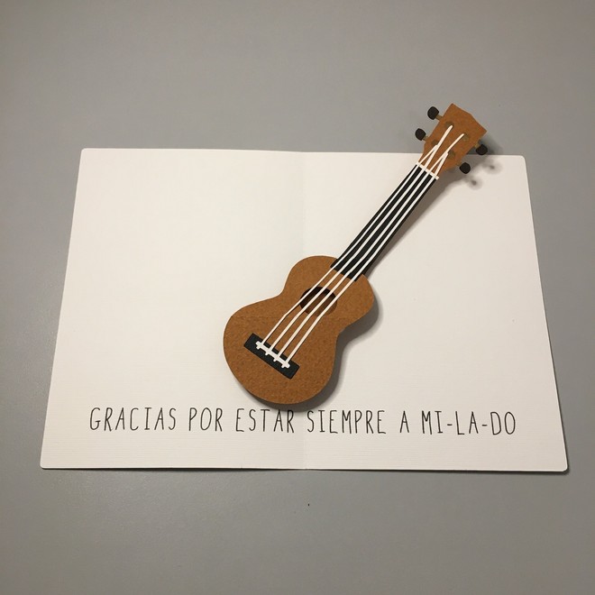 Tarjeta Ukelele